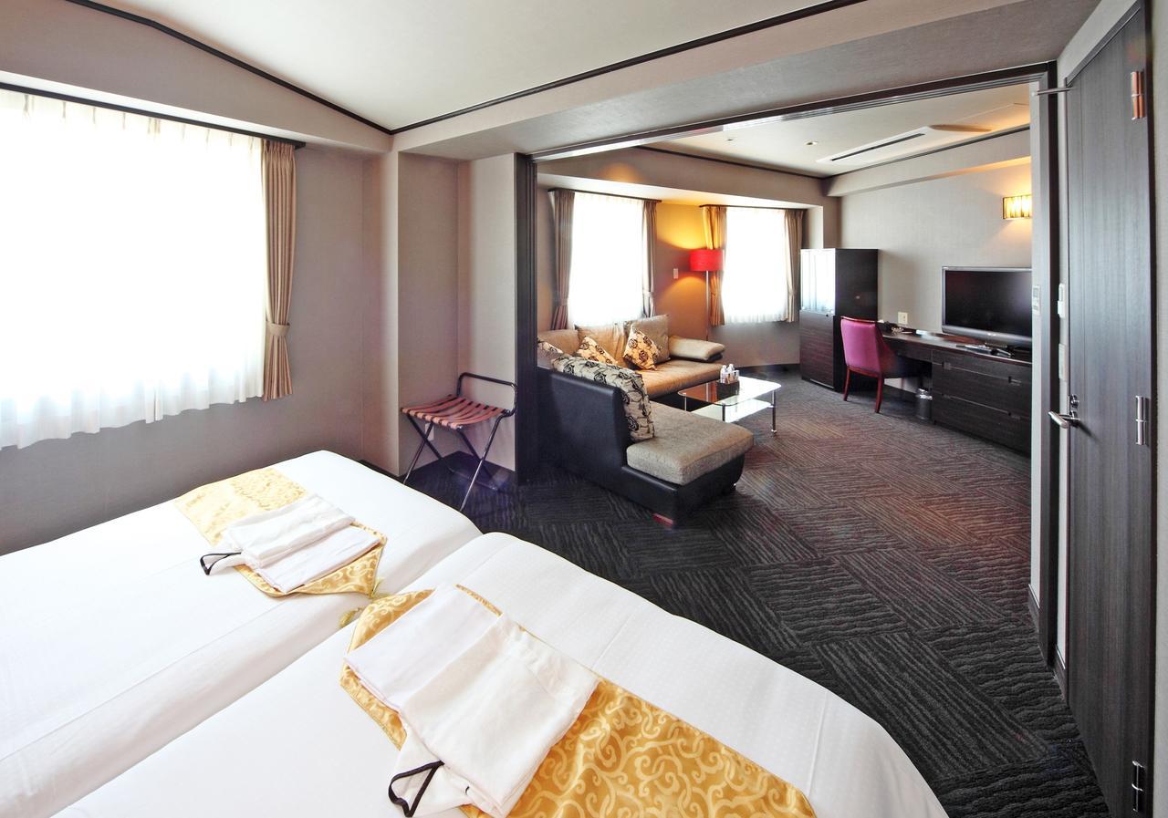 Hotel Sunplaza Osaka Sakai Annex מראה חיצוני תמונה
