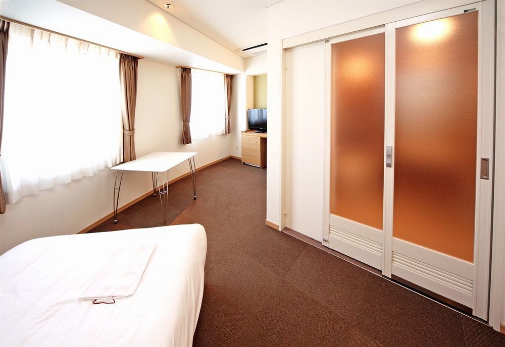Hotel Sunplaza Osaka Sakai Annex מראה חיצוני תמונה