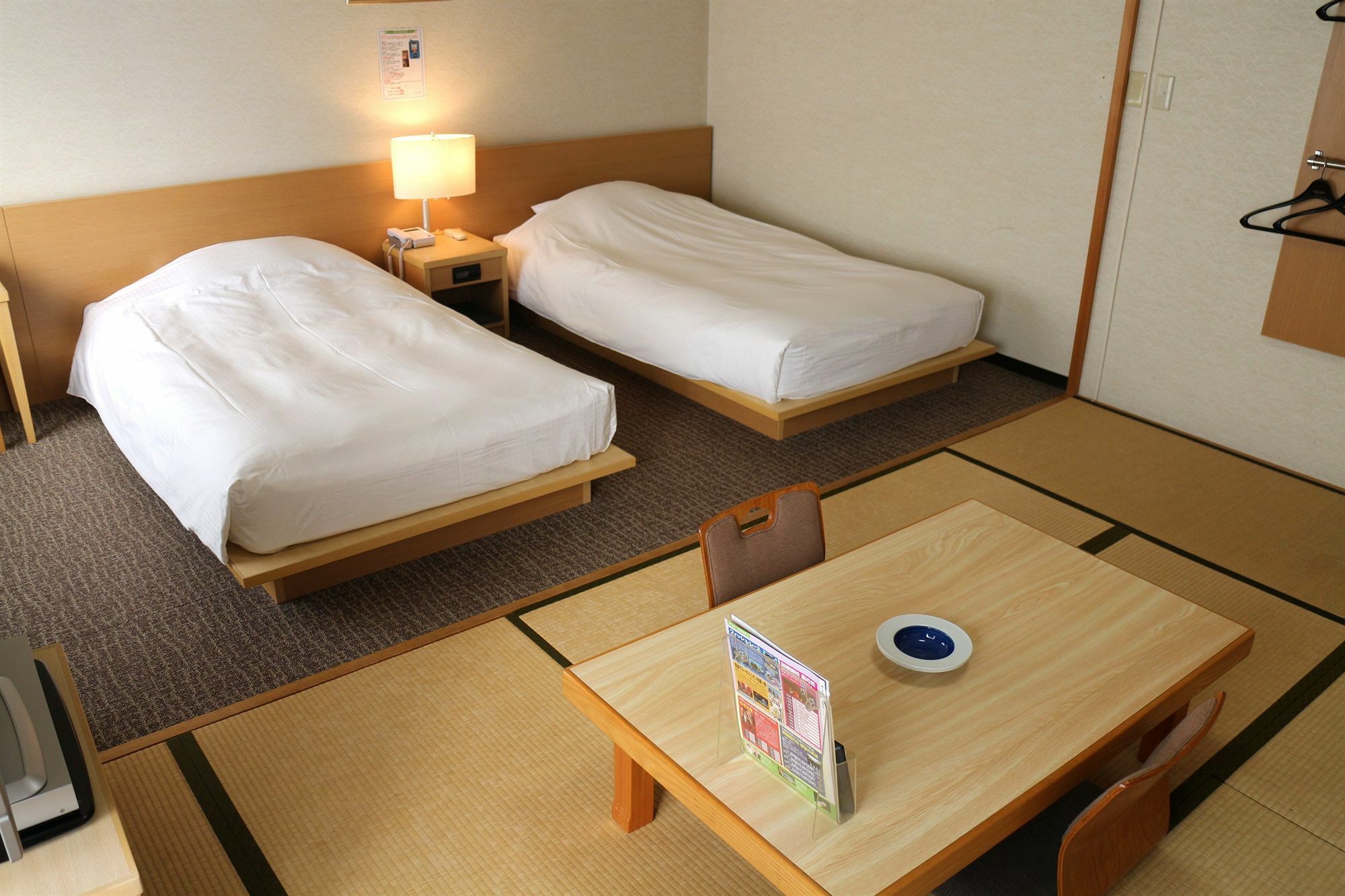 Hotel Sunplaza Osaka Sakai Annex מראה חיצוני תמונה