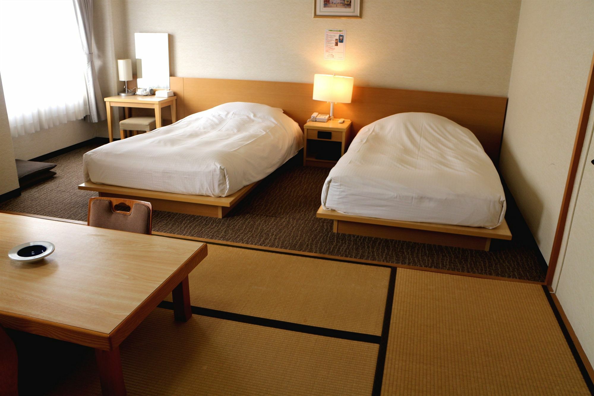 Hotel Sunplaza Osaka Sakai Annex מראה חיצוני תמונה